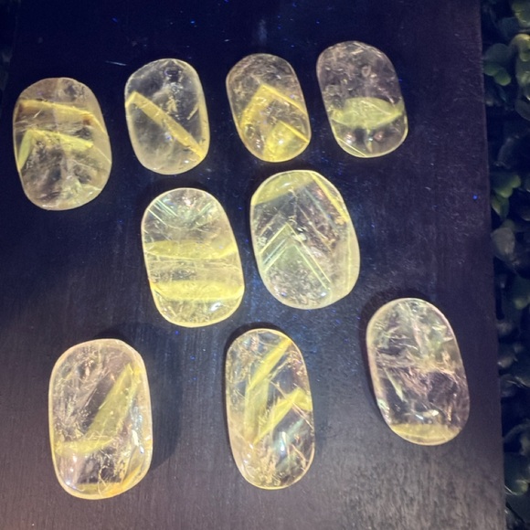 Brazilian Amethyst w/ Powellite Inclusions Palm Stone - *UV Reactive* - Picture 5 of 5